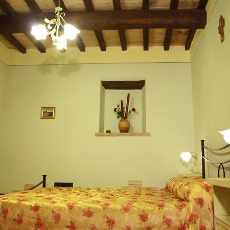 Agriturismo Il Girasole Montefalco Zewnętrze zdjęcie